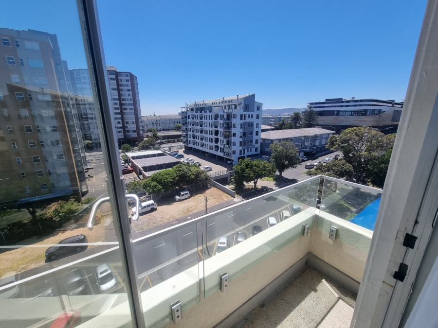 2 Bedroom Property for Sale in Milnerton Western Cape